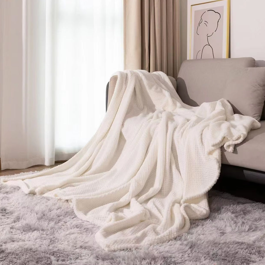 FAUX SUPER SOFT FLEECE BLANKET (150 X 200CM)