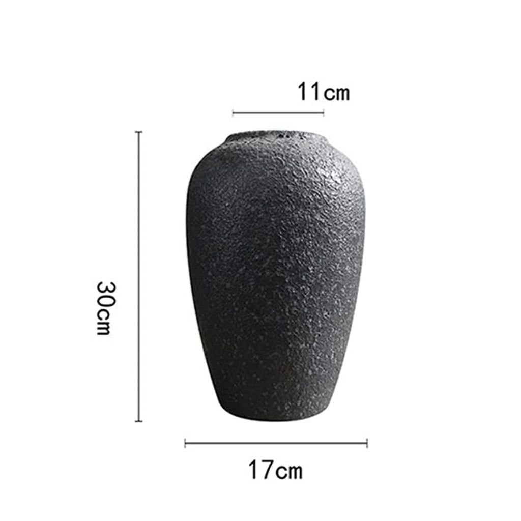 CERAMIC BLACK VASE (MEDIUM)