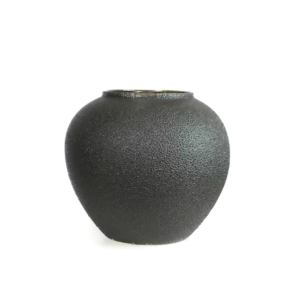 CERAMIC BLACK VASE (SMALL)